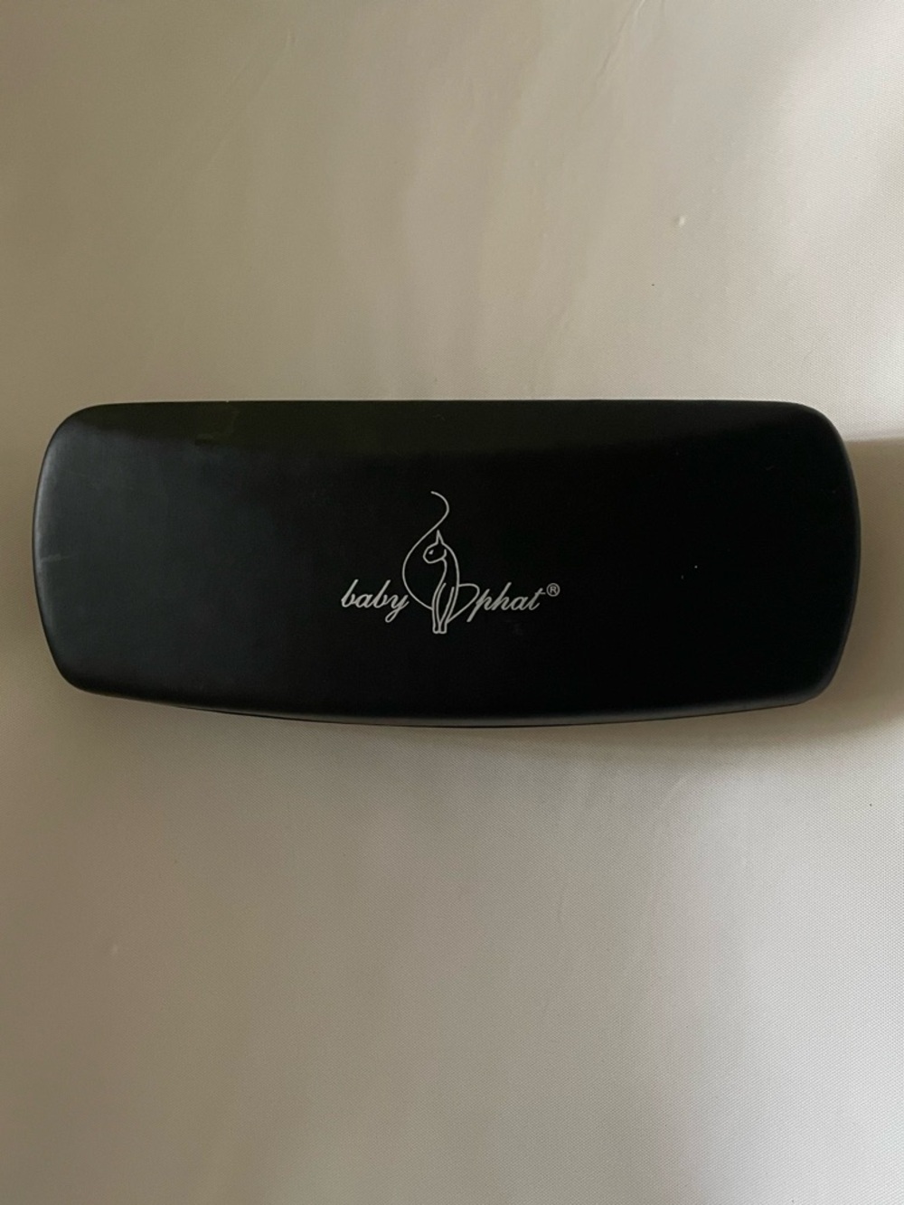 Baby Phat Black Eyeglass/Sunglass Clamshell Hard Case. Pink Felt Lining
